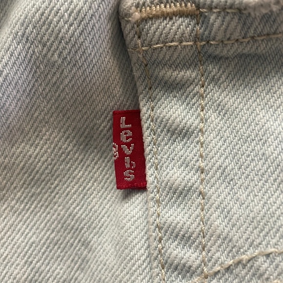 Levi 501 Light Stonewashed High Rise Button Front Shorts sz 28 - Picture 5 of 7